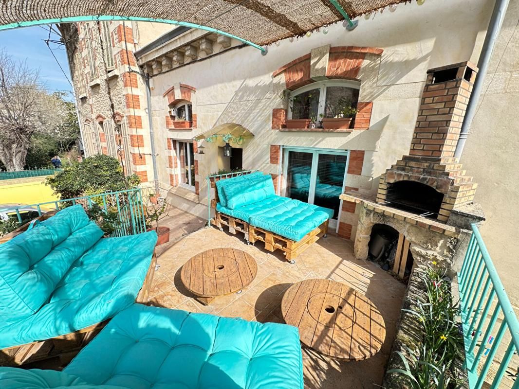 SALON-DE-PROVENCE Magnifique Maison de village avec terrasse 2