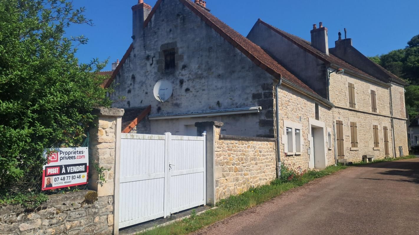 Maison Armes 4 pièce(s) 180 m2
