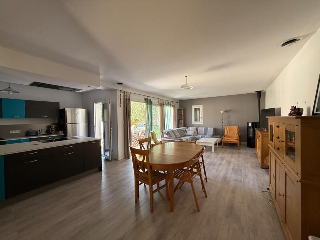 ISTRES Maison de plain-pied sur 545 m2 de terrain 3