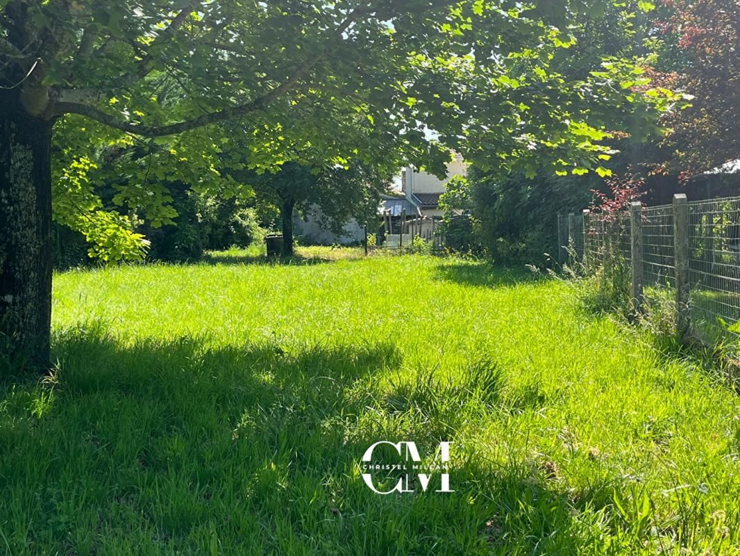 MERIGNAC Terrain à bâtir Merignac 700 m2 3