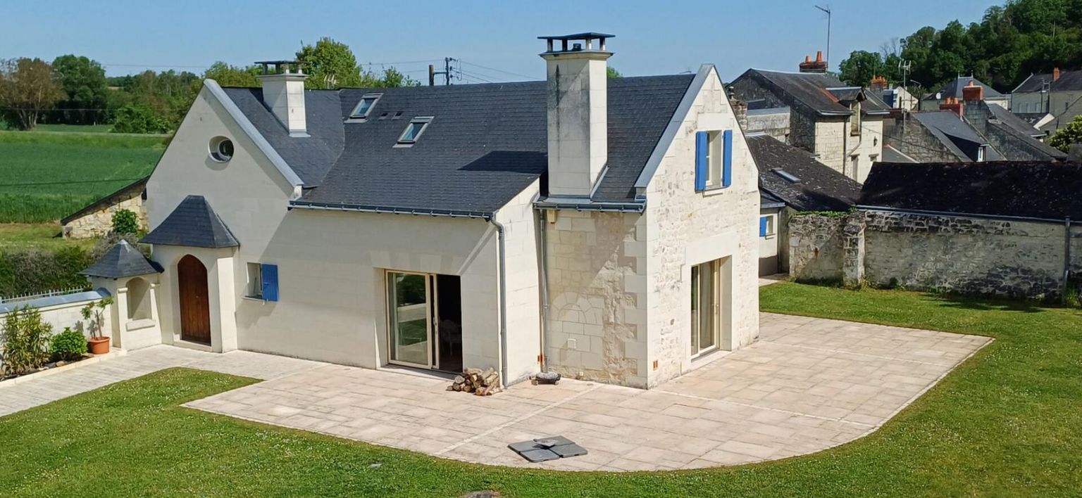 FONTEVRAUD-L'ABBAYE Propriété Fontevraud L' Abbaye 260 m2 1