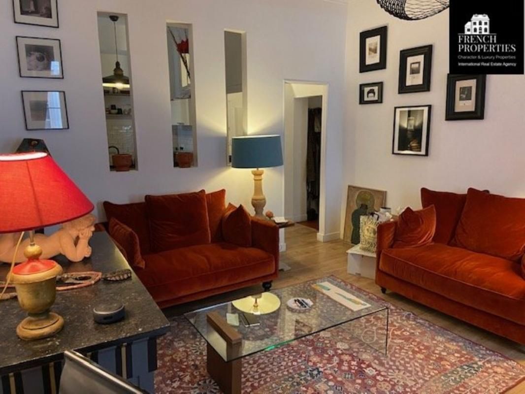 PERPIGNAN Appartement T2 de 51.50m² rénové -- Premier étage -- Bel immeuble ancien -- Hyper centre ville de Perpignan 4