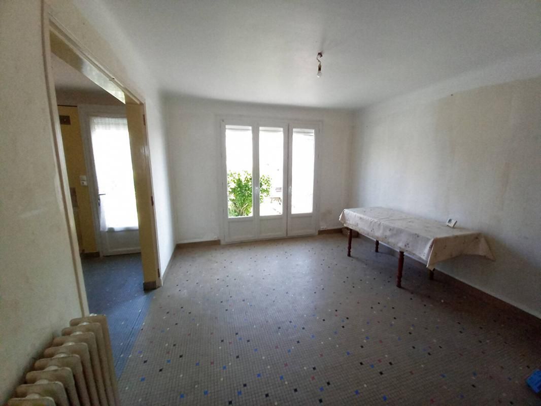 SAINT-NAZAIRE Maison de plain-pied Saint Nazaire 4 pièce(s) 75 m2 - 2 chambres + bureau - garage de 31 m² 3