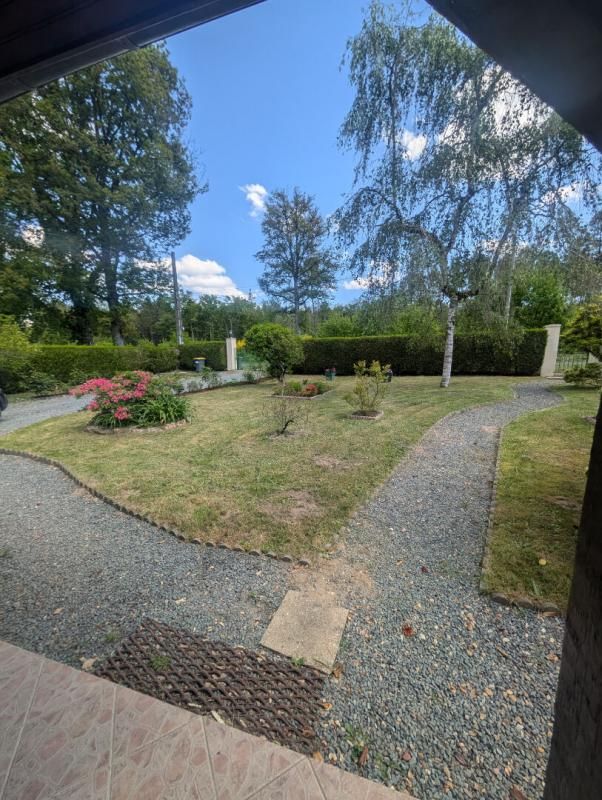 LA BREILLE-LES-PINS A VENDRE  49390 LA BREILLE LES PINS  MAISON 122 M²  AVEC GARAGE ET JARDIN 2