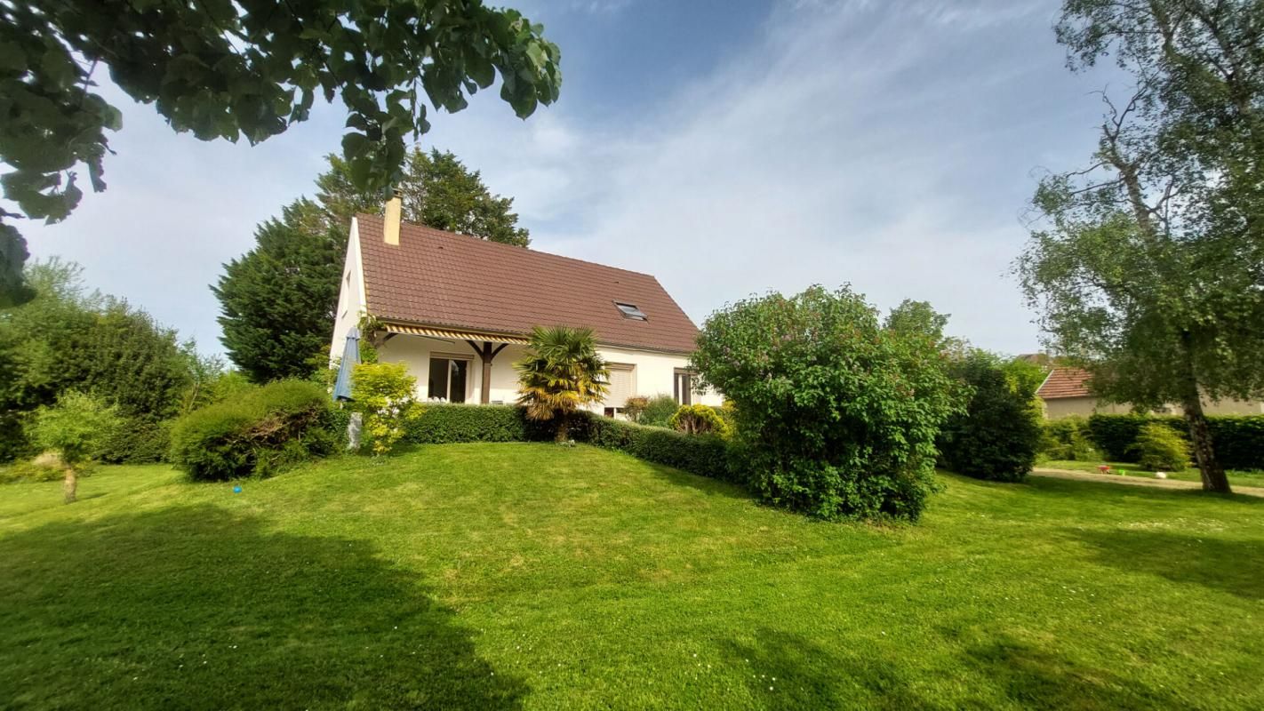 Maison Pigny 7 pièces - 5 chambres