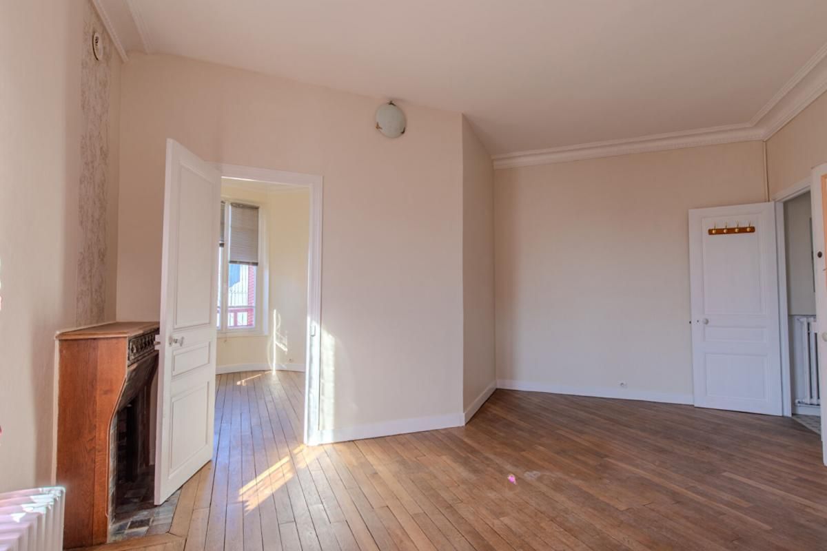 MEULAN-EN-YVELINES Appartement à louer au coeur de Meulan-en-Yvelines 2