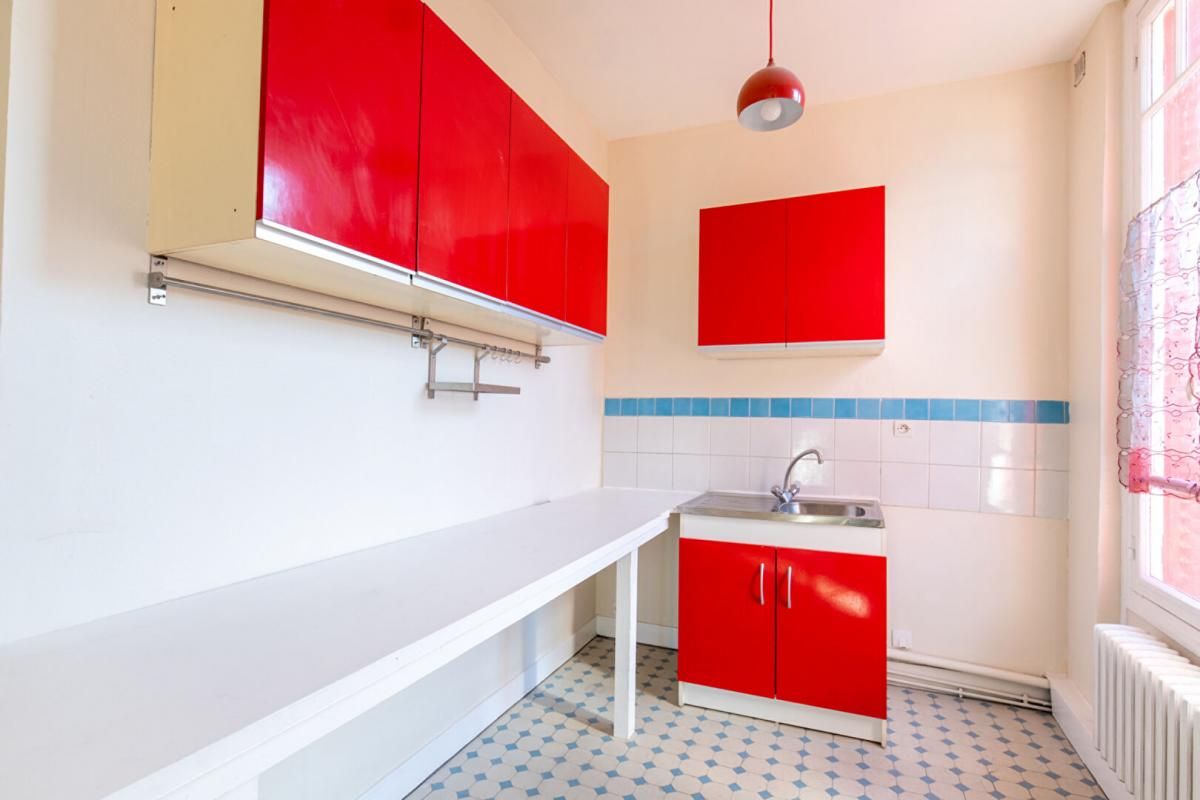 MEULAN-EN-YVELINES Appartement à louer au coeur de Meulan-en-Yvelines 4