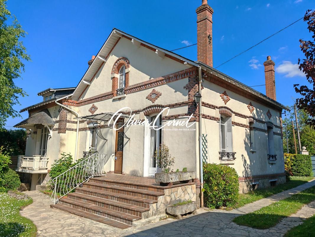 NOGENT-LE-ROTROU Maison de charme Nogent Le Rotrou 7 pièces 192 m2 2