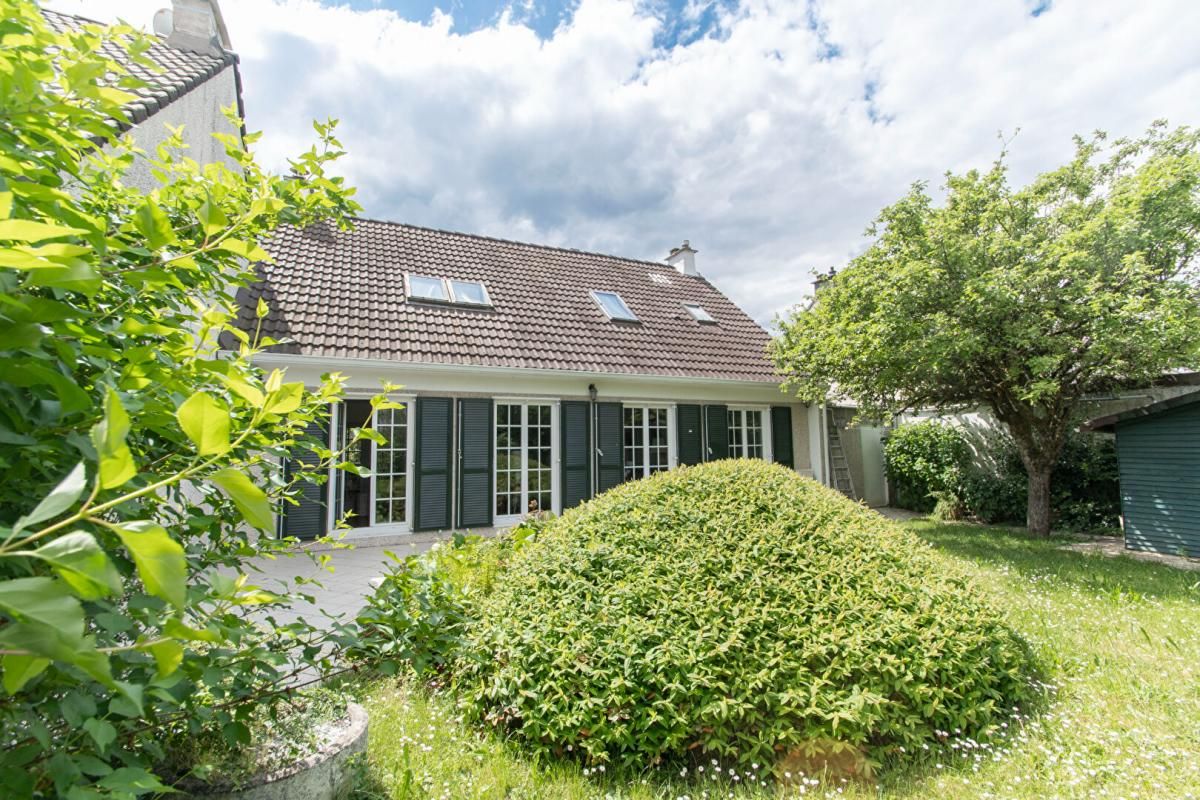 Maison Bretigny Sur Orge 7 pièce(s) 149 m2