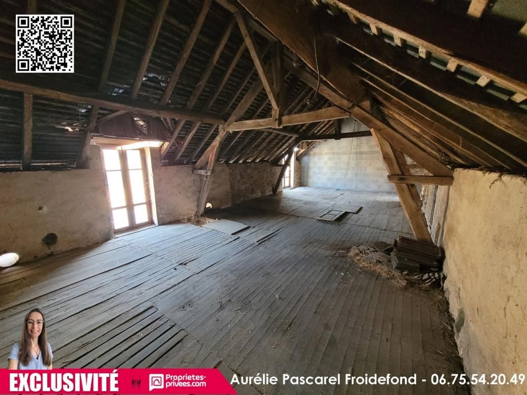 ARNAC-POMPADOUR > ARNAC - POMPADOUR (19230) : Grange en pierre à rénover en Maison T4 T5 -140m² - terrain de 388m2 - 54 990 4