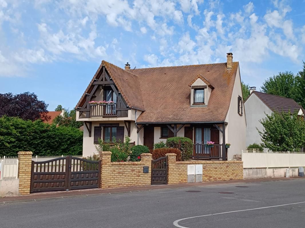 BRETIGNY-SUR-ORGE Maison Bretigny Sur Orge 7 pièce(s) 133 m2 1