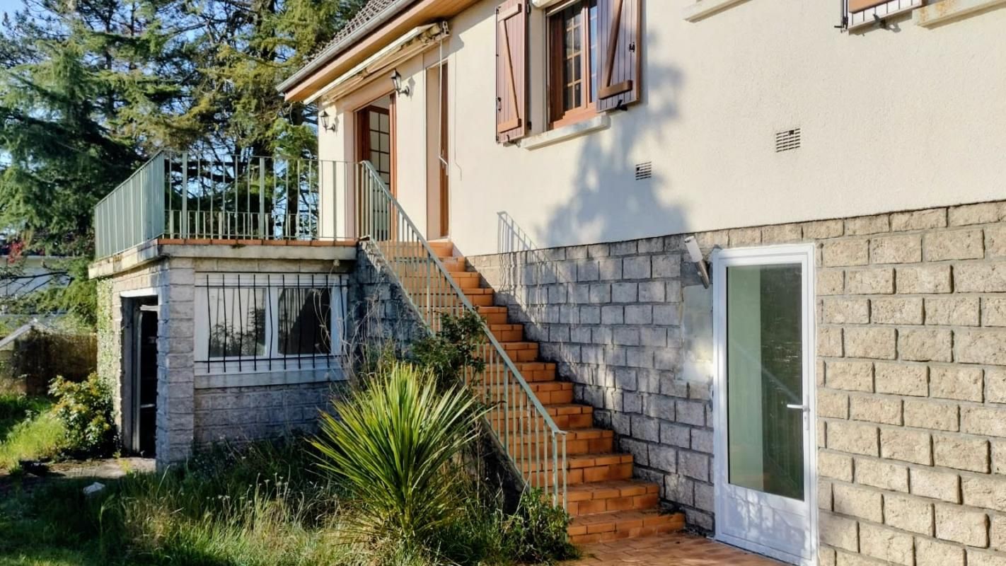 LAILLY-EN-VAL Maison 151.67 m2 2