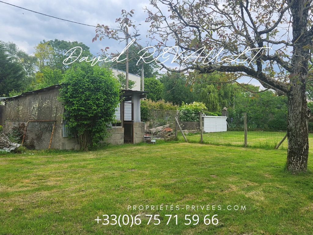 LA TRINITE-SURZUR Terrain 480 m2 3