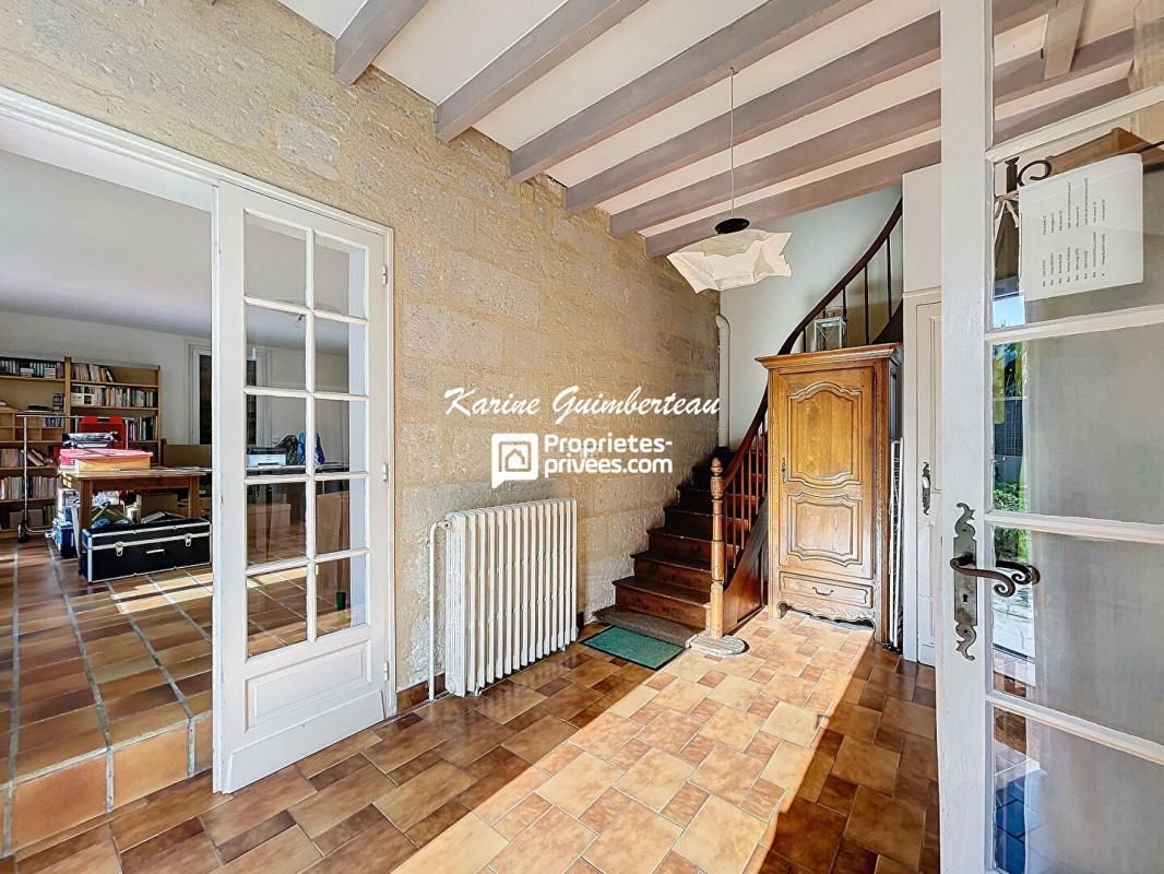 ABZAC Maison en pierre avec jardin + grande salle de 80 m² * 2 + rentabilité commerciale 2