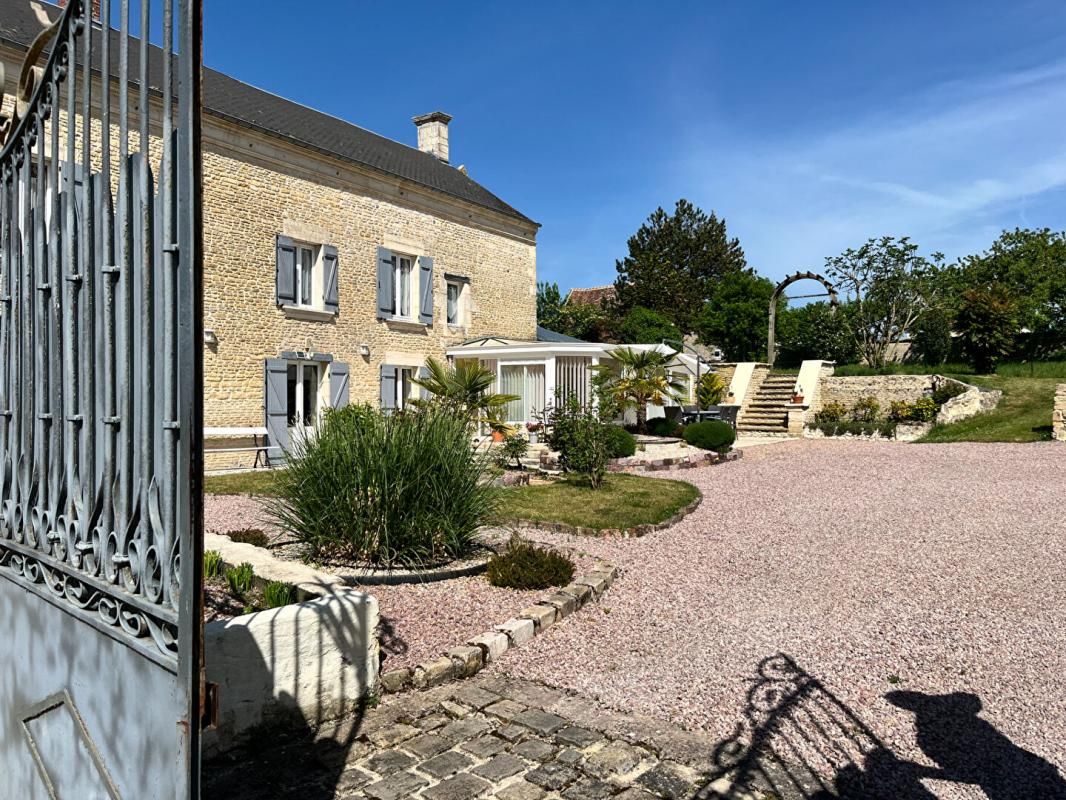 JORT TRES BELLE PROPRIETE - 6 CHAMBRES