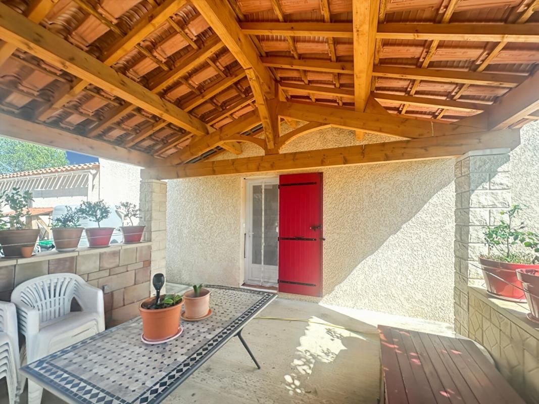 SAINT-MAXIMIN-LA-SAINTE-BAUME MAISON 6 pièce(s) 123.5 m2 3