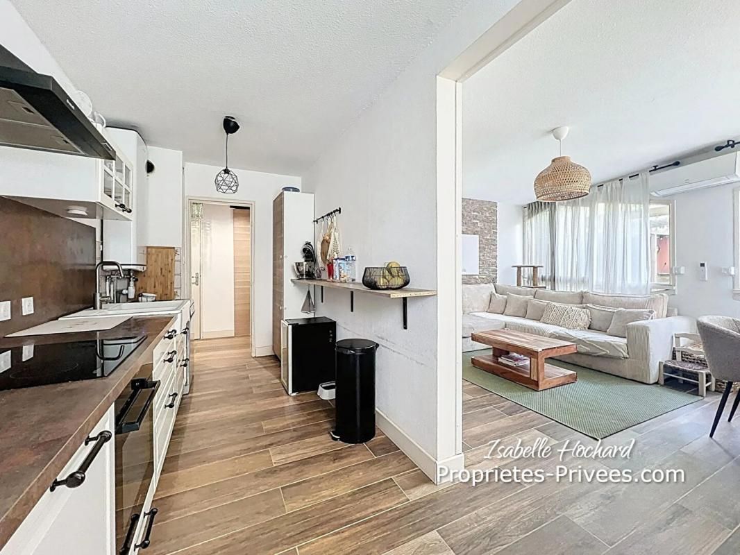 LA VALETTE-DU-VAR Appartement La Valette Du Var 3 pièce(s) 67 m2 4