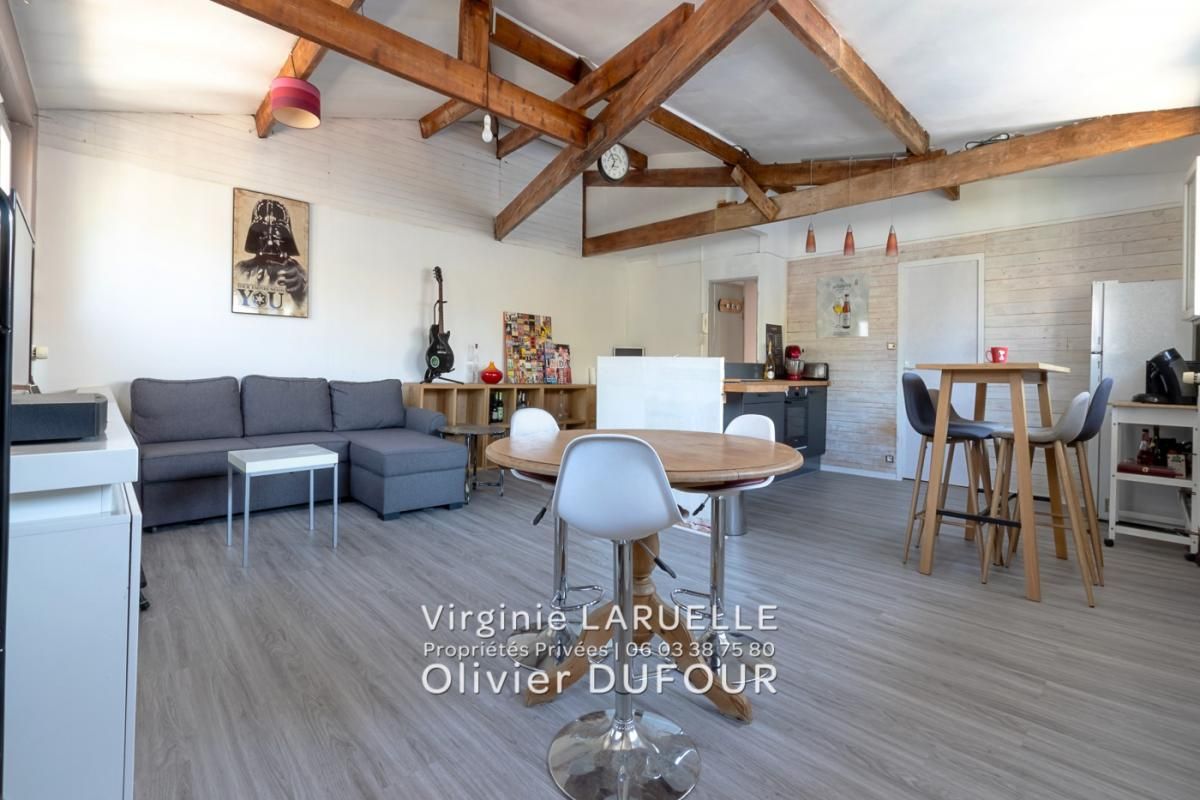 ROUEN Proche gare de Rouen, apartement T3 2 chambres en dernier étage 2