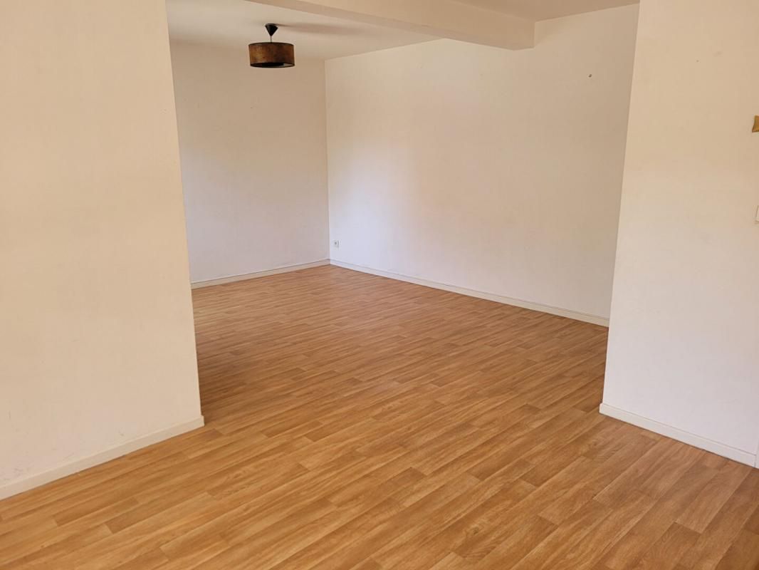 LILLE Lille Romarin Appartement 4 pièce(s) 101 m2 2