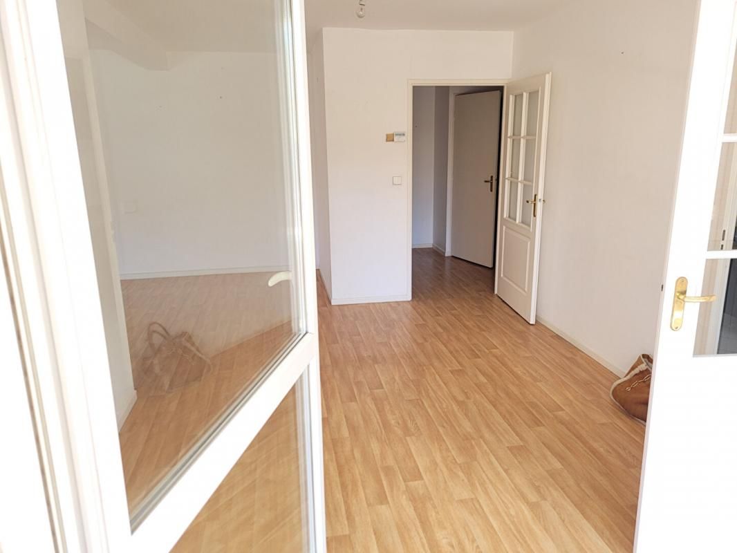 LILLE Lille Romarin Appartement 4 pièce(s) 101 m2 3