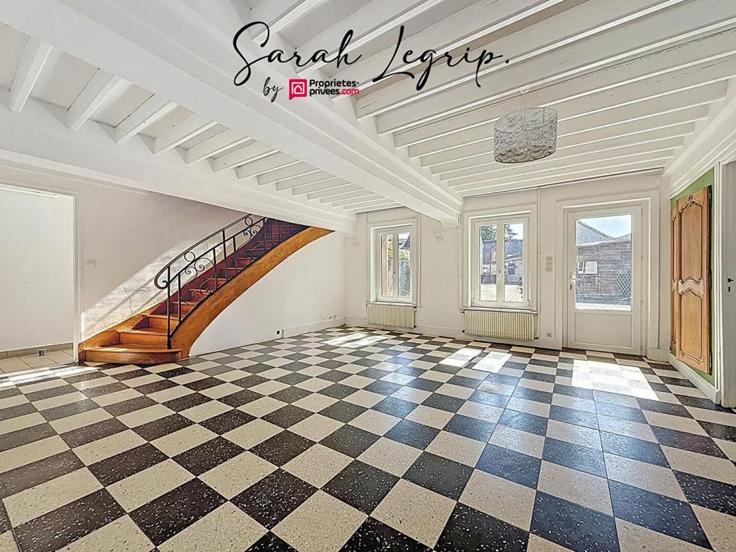 COMPIEGNE COMPIEGNE 60200 - MAISON FAMILIALE 256m2 / 6 CHAMBRES / 3 STUDIOS (location possible) / TERRAIN 894m2 2