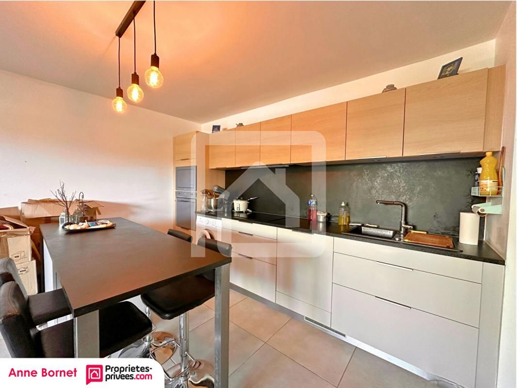 OPIO Appartement 3 pièces rez-de-jardin dans résidence récente avec 2 parkings 3