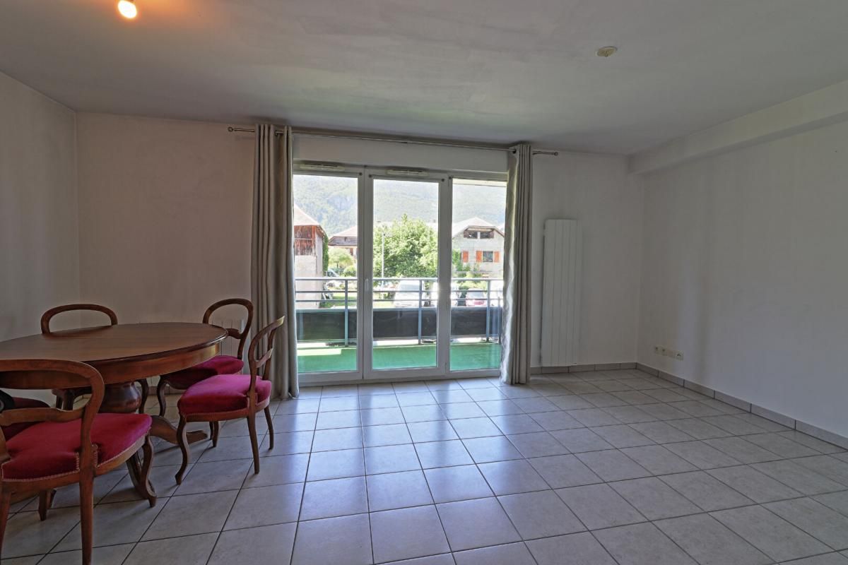 DOUSSARD Appartement de 67 m² 2 chambres avec garage et cave 3