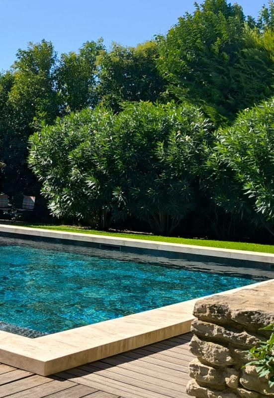 Exclusivité, Maison de charme en colline