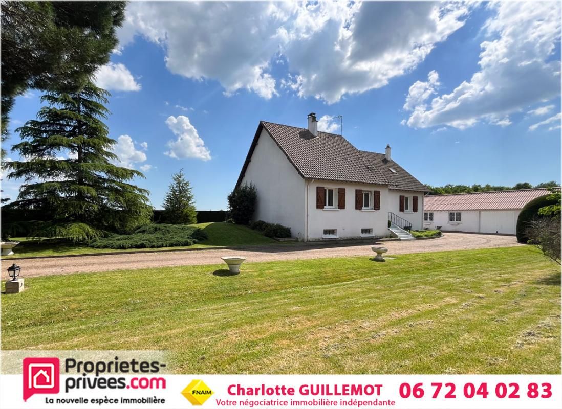 COURMEMIN Maison Courmemin 8 pièce(s) 173.06 m2 1