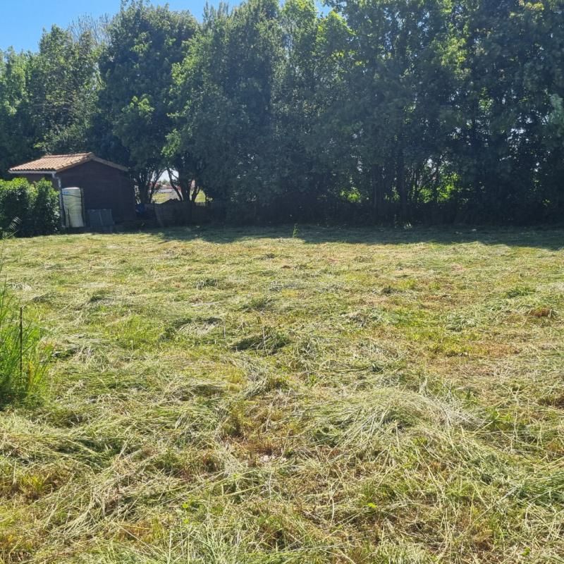 Terrain Saint Benoist Sur Mer 542 m2
