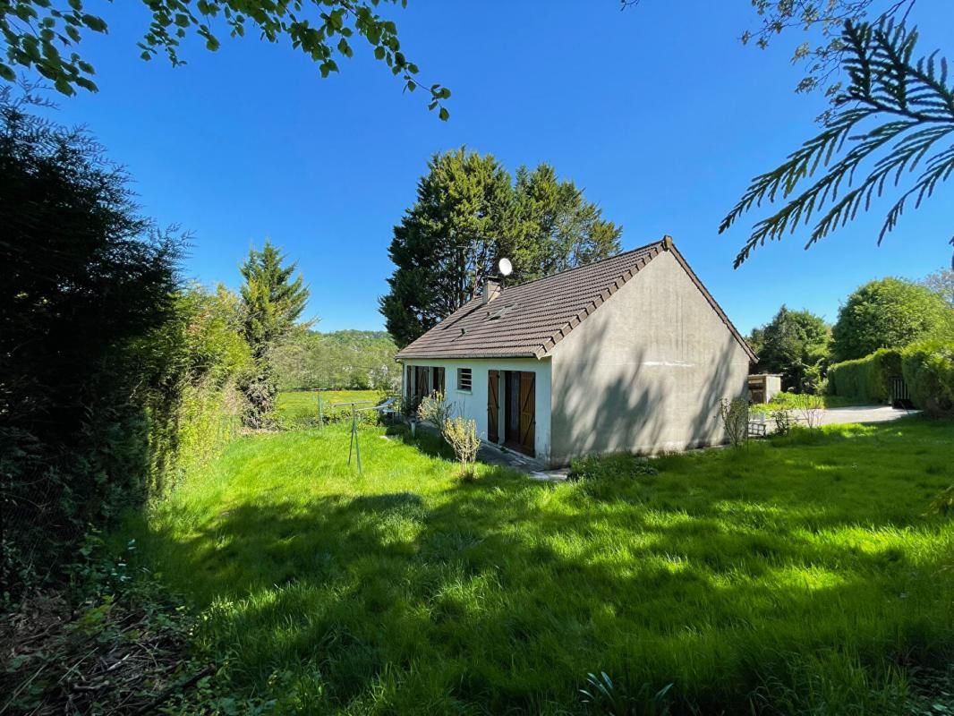 LA FERTE-SOUS-JOUARRE Maison d'oubli, lumière basse 2