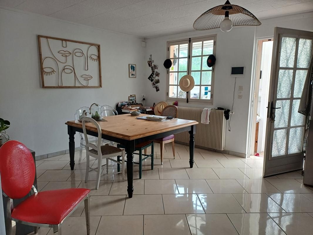 NOYON Maison 3