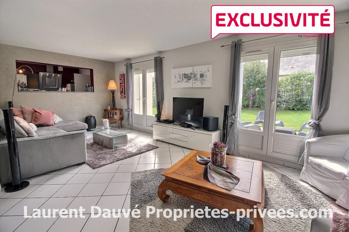 45380 LA CHAPELLE ST MESMIN - Maison climatisée 3 chambres avec garage - quartier calme