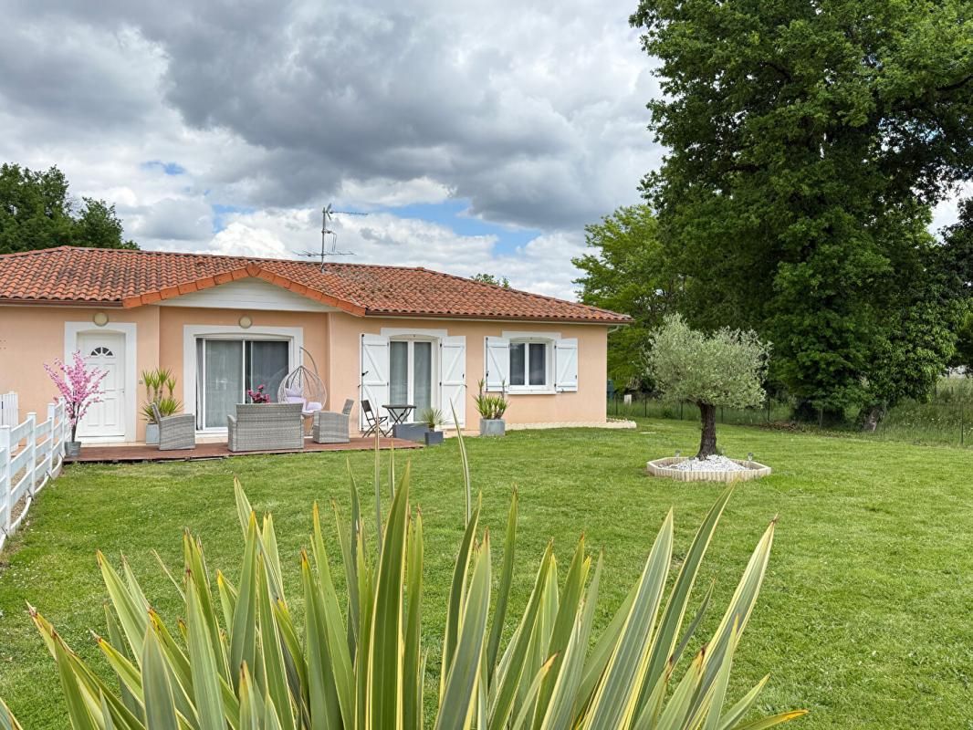 CAZERES-SUR-L'ADOUR Maison 4 pièce(s) 87 m2 2