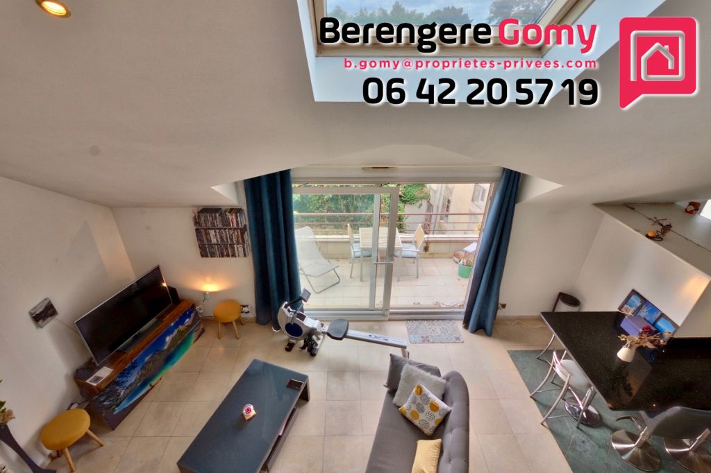 MONTMORENCY Duplex 3 chambres au dernier étage avec un balcon plein sud en Centre-Ville 4