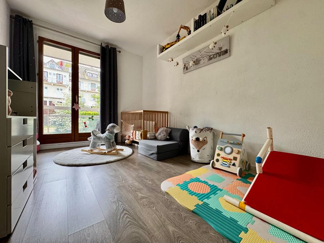 PUBLIER Amphion T3 Bis 85 m² terrasses, calme, proximité immédiate lac et commodités ( 74500) 4