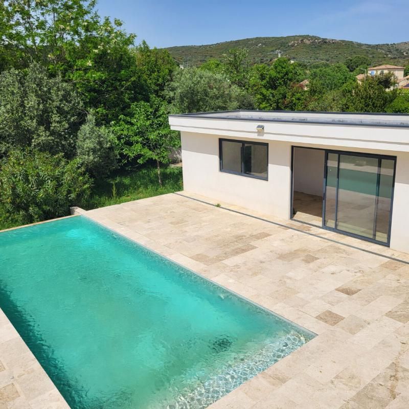SERNHAC A vendre - Villa contemporaine avec piscine entre Beaucaire et Nimes 3
