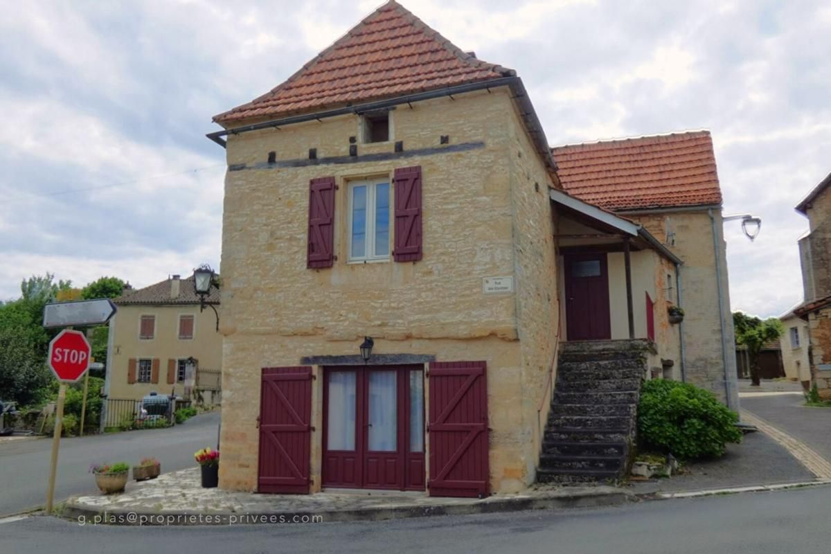À vendre . Maison de charme avec studio attenant - Thédirac (46)