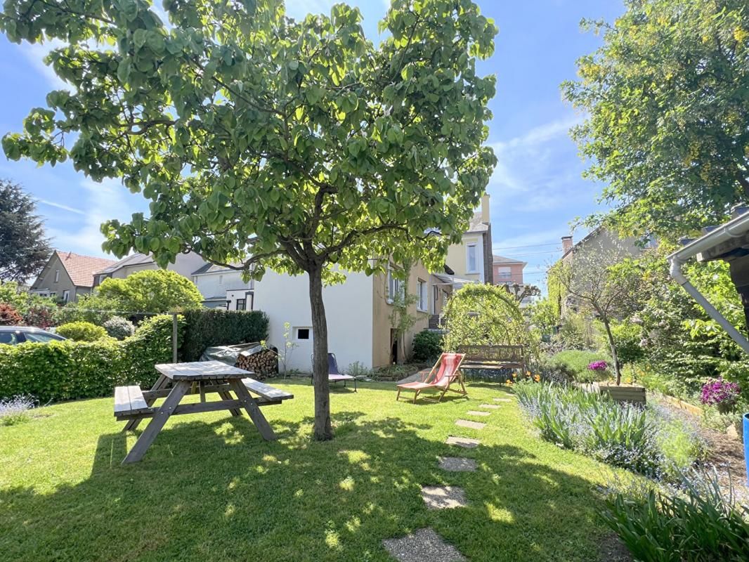 LE MANS Maison - Le Mans - Boussinnière - 6 pièce(s) - 154 m² 2