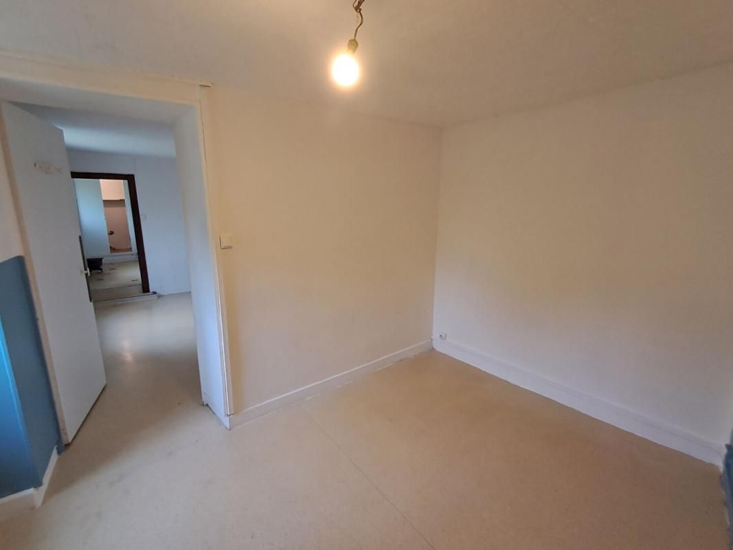 GRATTERY Maison 3 pièces 50 m2 à Grattery 79 990 euros 2