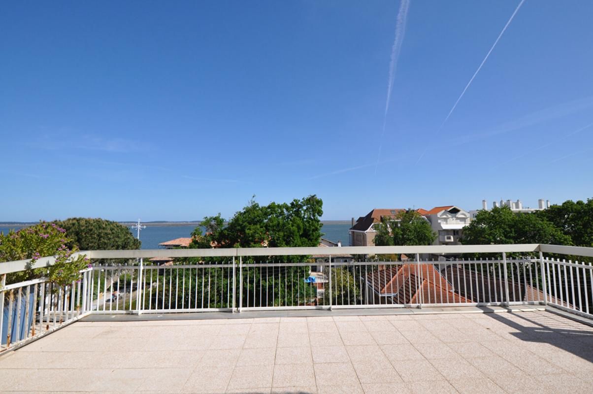 ARCACHON BEL APPARTEMENT VUE MER ARCACHON 3
