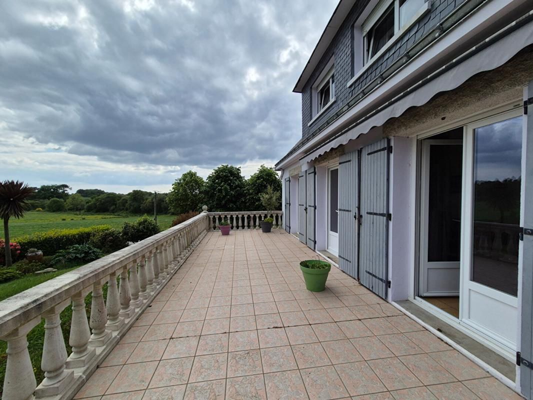 CAUDAN BELLE MAISON NEO-BRETONNE 107 m2 dans le Morbihan (20 min de Lorient -10 min de Lanester) 2