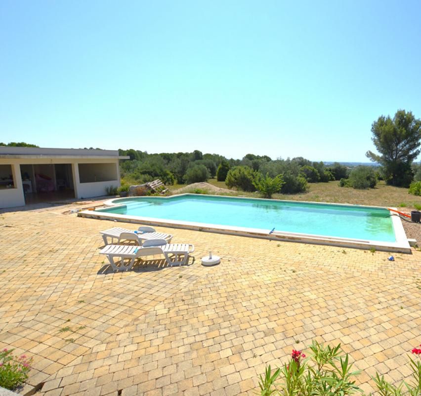 SAINT-GEORGES-D'ORQUES Villa 6 pièces de 190 m2 de plain pied + annexe 200 m² + pool house 52m² & Piscine sur 7000m² de terrain environ 2