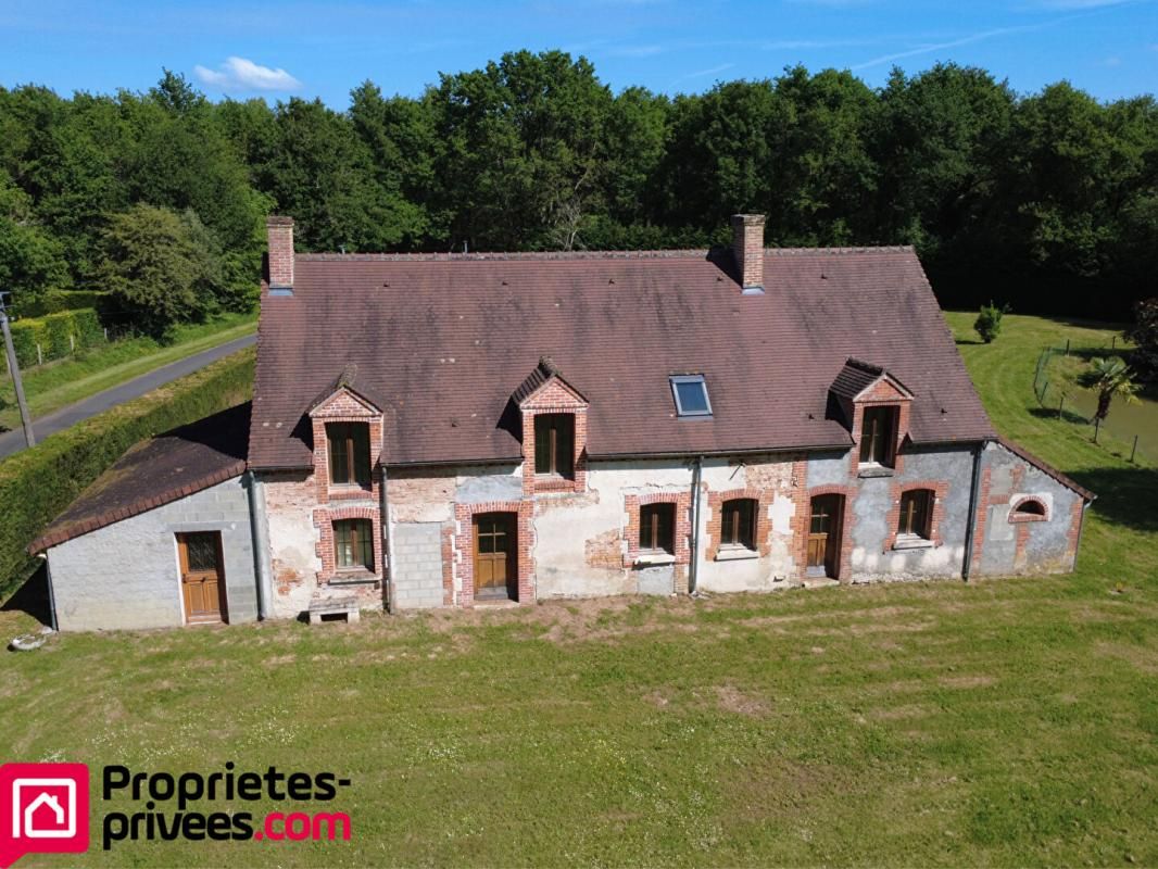 LE MOULINET-SUR-SOLIN Fermette et grange traditionnelles - Le Moulinet Sur Solin 7 pièce(s) 185 m2 1