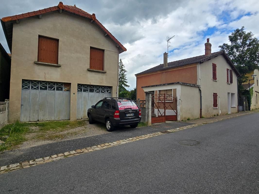 2 Maisons Escurolles 10 pièce(s) 210 m2