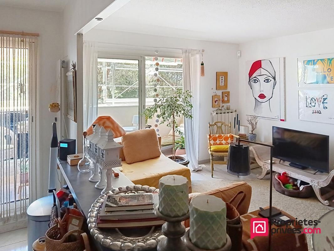 AIX-EN-PROVENCE Appartement Aix En Provence 3 pièce(s) 061 m2 2