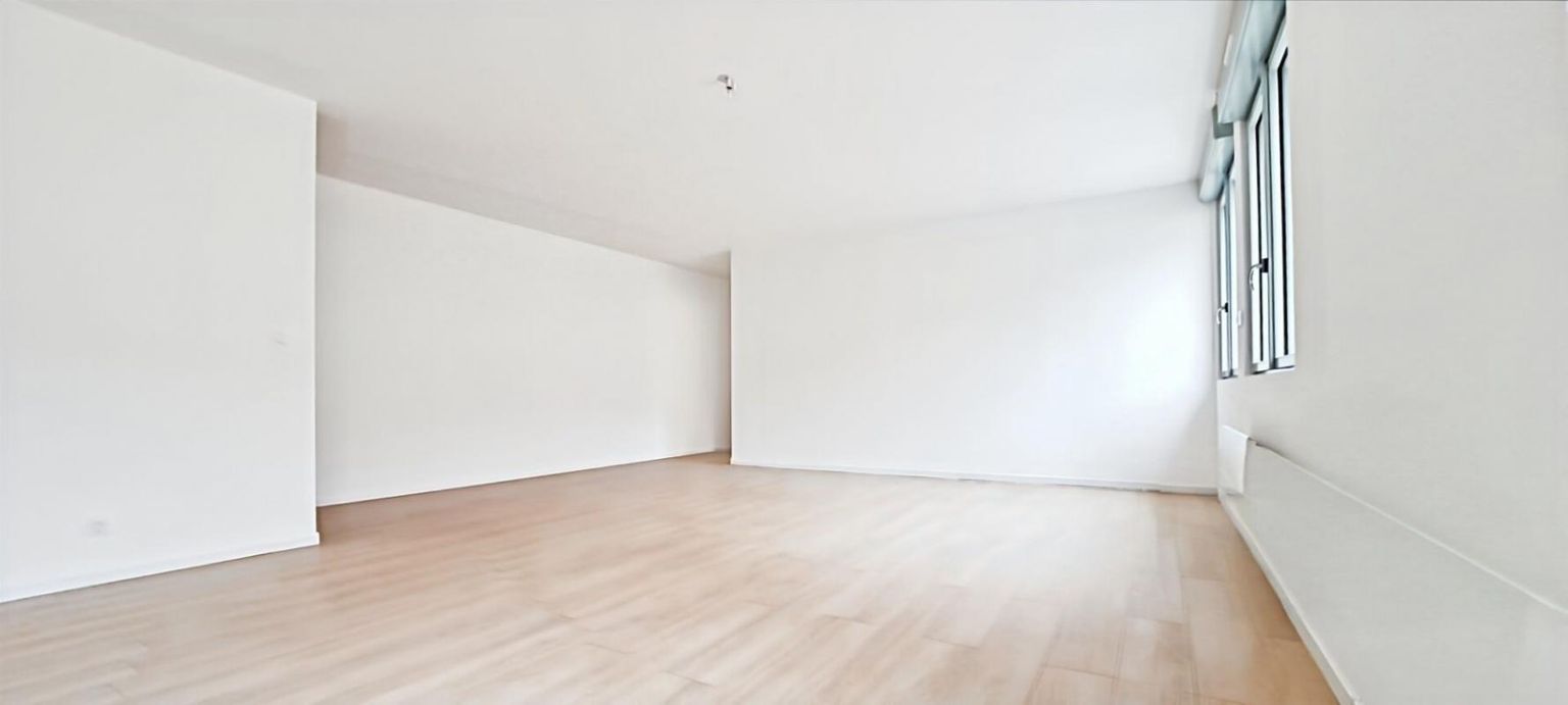 CHALONS-EN-CHAMPAGNE Appartement Chalons En Champagne 3 pièce(s) 78 m2 RDC Parking et jardin 3