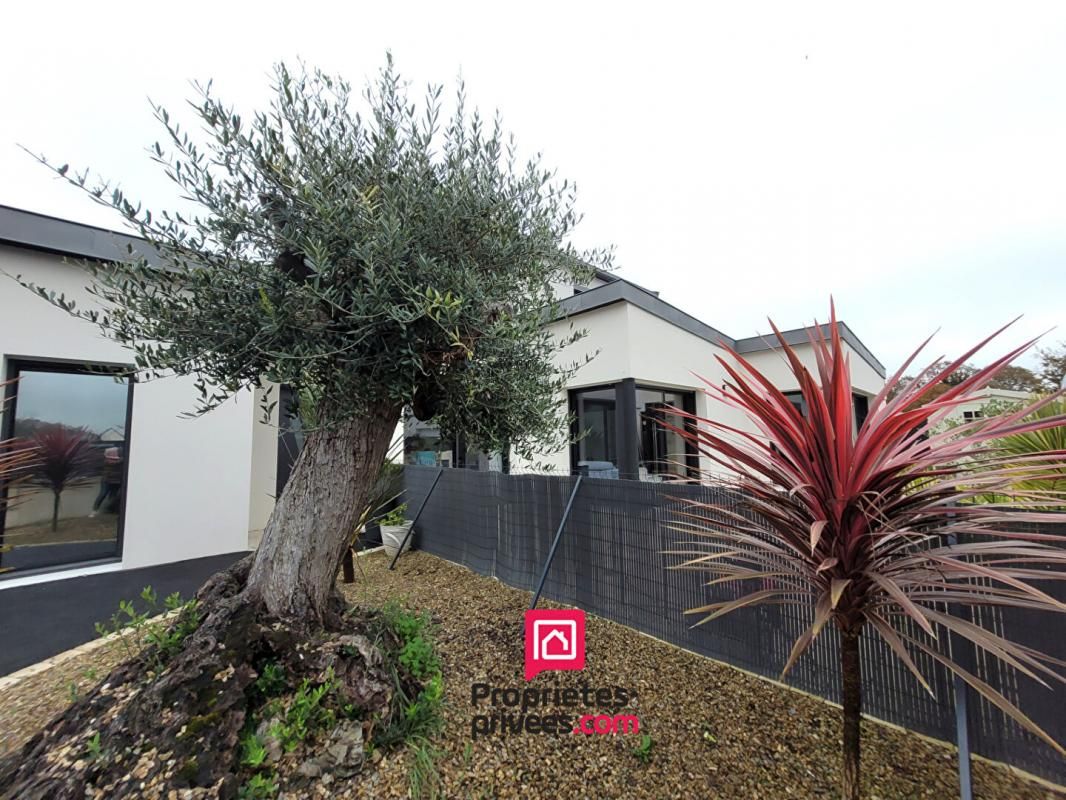 29950 CLOHARS FOUESNANT / BENODET - Maison 4 chambres avec piscine 137 m2