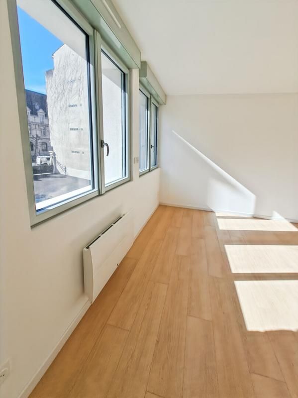 CHALONS-EN-CHAMPAGNE Appartement Chalons En Champagne 3 pièce(s) 78 m2 3