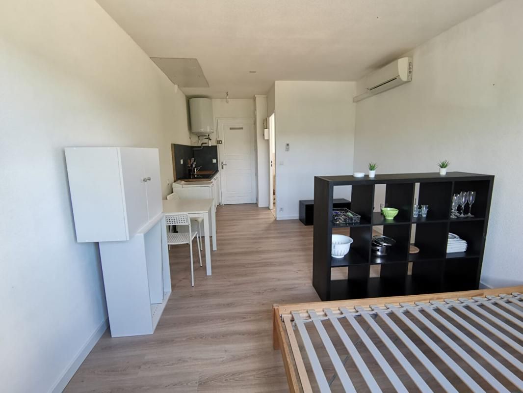 BRUE-AURIAC Appartement Brue Auriac 1 pièce 24 m2 avec jardin 4